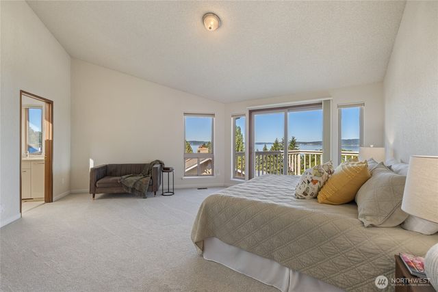 70 Hewitt Drive, Steilacoom, WA 98388