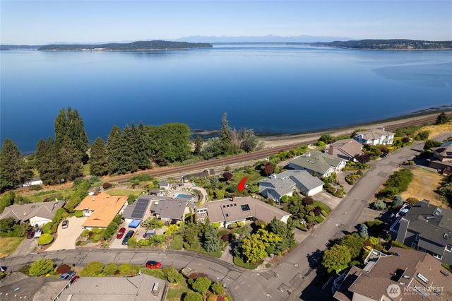 70 Hewitt Drive, Steilacoom, WA 98388