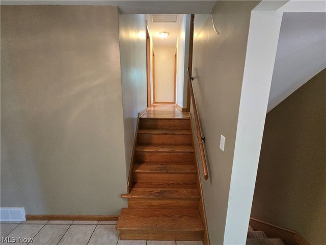 1638 S Cleveland Massillon Road, Copley, OH 44321