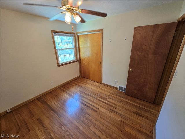 1638 S Cleveland Massillon Road, Copley, OH 44321