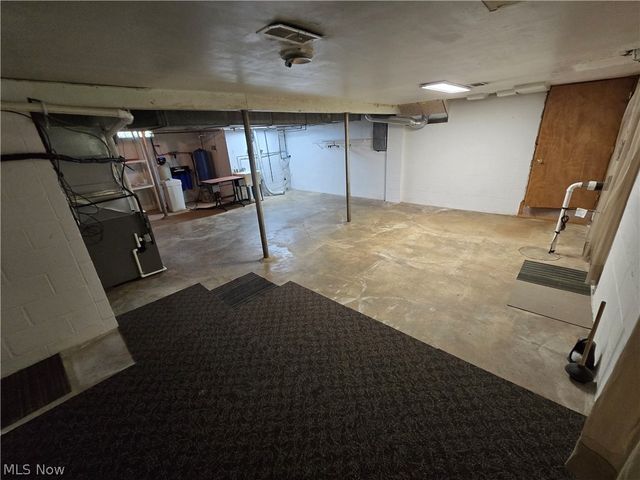 1638 S Cleveland Massillon Road, Copley, OH 44321
