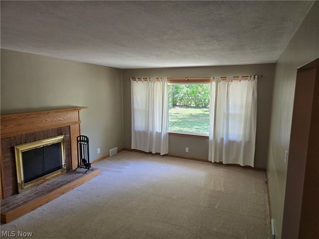 1638 S Cleveland Massillon Road, Copley, OH 44321