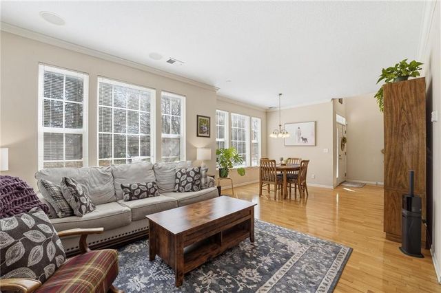 21050 W 118th Terrace, Olathe, KS 66061