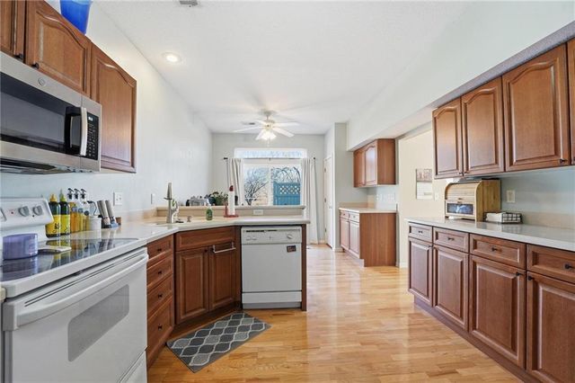 21050 W 118th Terrace, Olathe, KS 66061