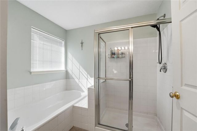 21050 W 118th Terrace, Olathe, KS 66061