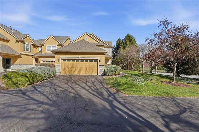 21050 W 118th Terrace, Olathe, KS 66061