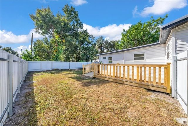 239 State ST, North Fort Myers, FL 33903