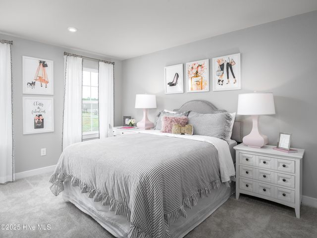 4012 Farmfield Drive NE, Leland, NC 28451