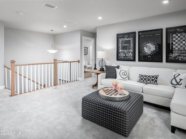 4012 Farmfield Drive NE, Leland, NC 28451