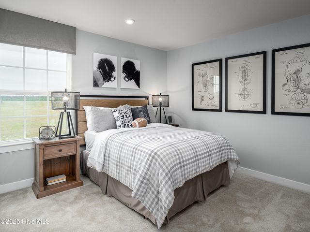 4012 Farmfield Drive NE, Leland, NC 28451