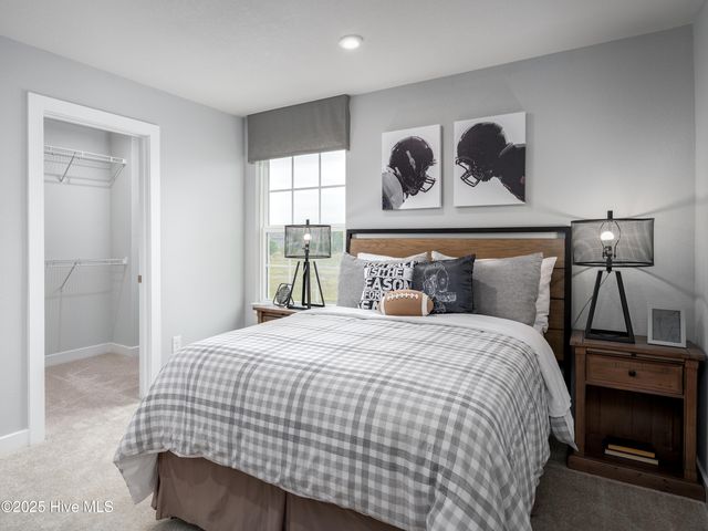 4012 Farmfield Drive NE, Leland, NC 28451