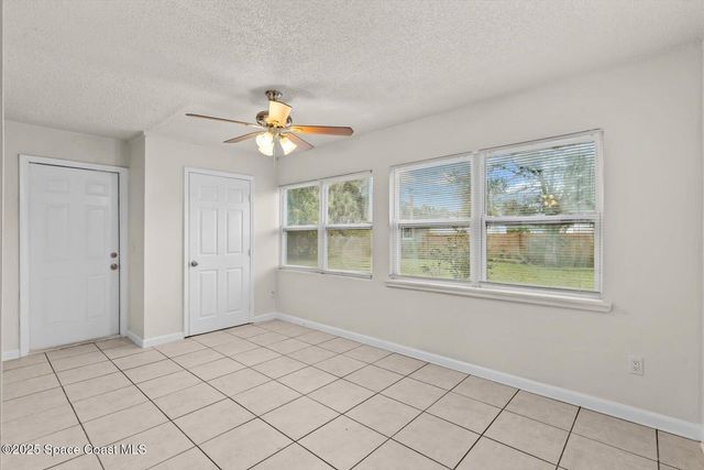 7506 Roberts Road, Fort Pierce, FL 34951