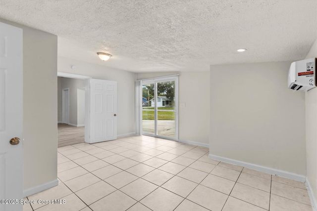 7506 Roberts Road, Fort Pierce, FL 34951