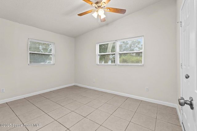 7506 Roberts Road, Fort Pierce, FL 34951