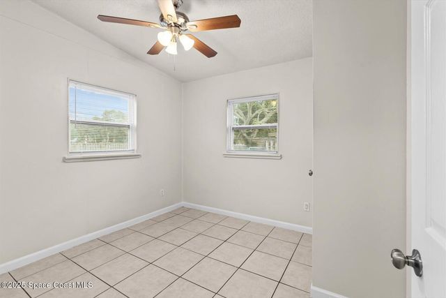 7506 Roberts Road, Fort Pierce, FL 34951