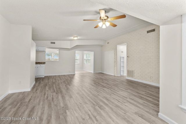 7506 Roberts Road, Fort Pierce, FL 34951