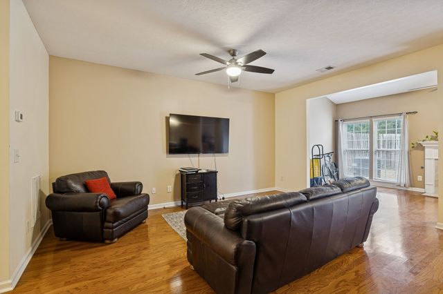 7277 Charlotte Pike Unit 342, Nashville, TN 37209