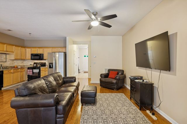 7277 Charlotte Pike Unit 342, Nashville, TN 37209