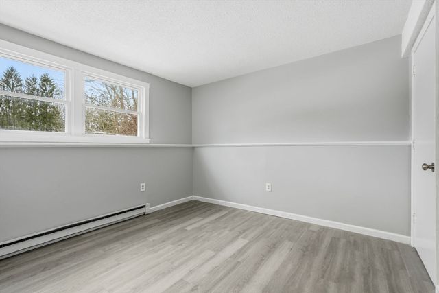 5 Marco Dr, Pittsfield, MA 01201