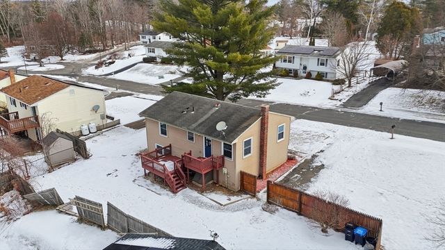 5 Marco Dr, Pittsfield, MA 01201