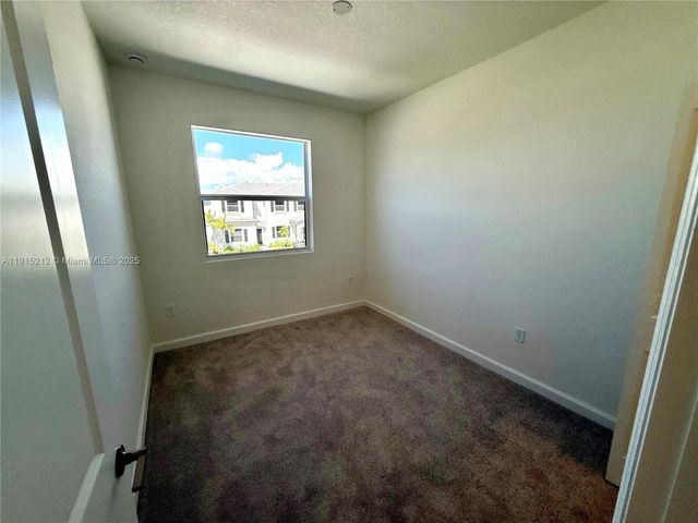 1111 SE 2nd St 1111, Florida City, FL 33034