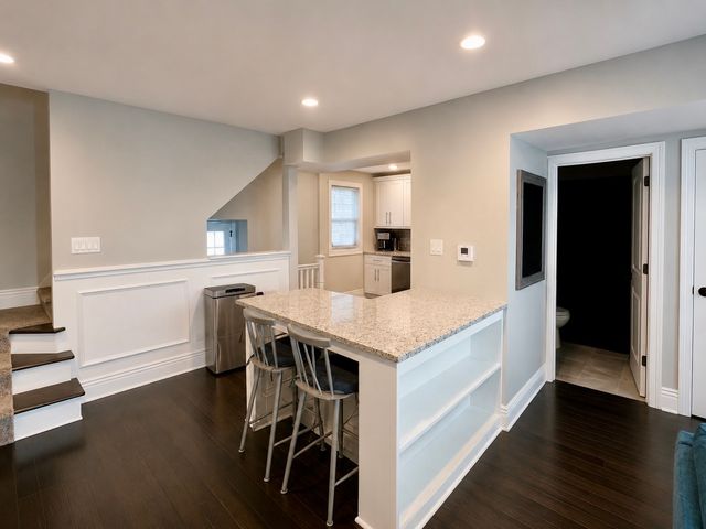3806 N OCTAVIA Avenue, Chicago, IL 60634