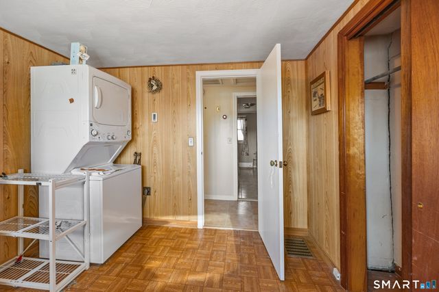 6 Hillcrest Avenue, Watertown, CT 06779