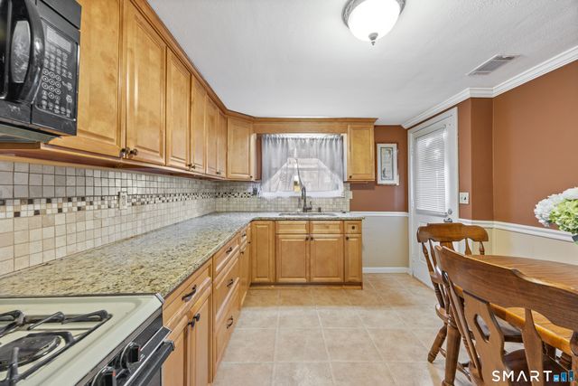 6 Hillcrest Avenue, Watertown, CT 06779