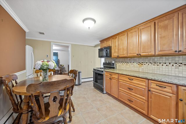 6 Hillcrest Avenue, Watertown, CT 06779