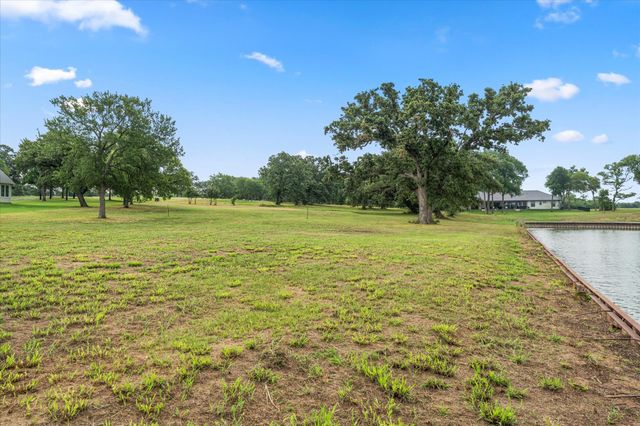 Lot 11 Captains Cove, Streetman, TX 75859