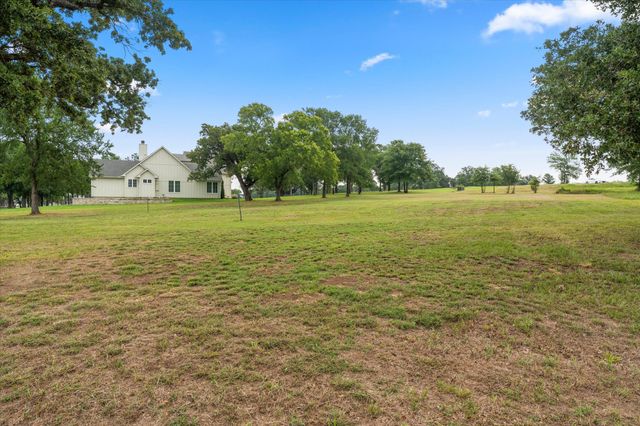 Lot 11 Captains Cove, Streetman, TX 75859