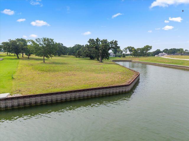 Lot 11 Captains Cove, Streetman, TX 75859