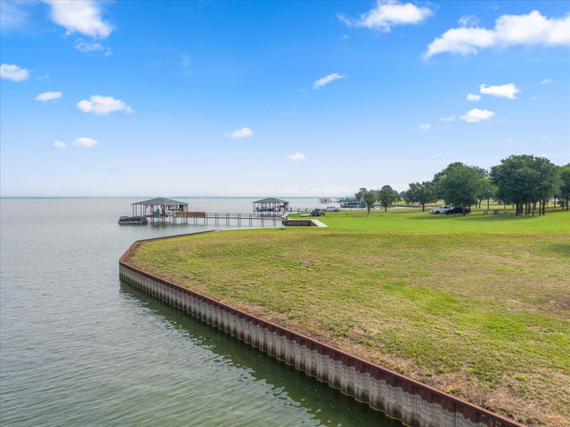 Lot 11 Captains Cove, Streetman, TX 75859