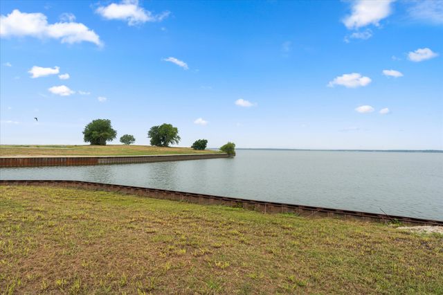 Lot 11 Captains Cove, Streetman, TX 75859