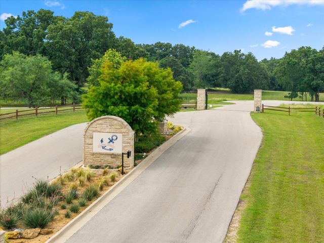 Lot 11 Captains Cove, Streetman, TX 75859