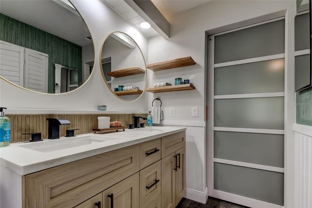 2673 SABAL SPRINGS CIRCLE 201, Clearwater, FL 33761