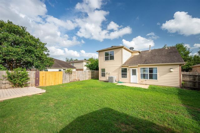 20018 Larkspur Lndg, Richmond, TX 77407