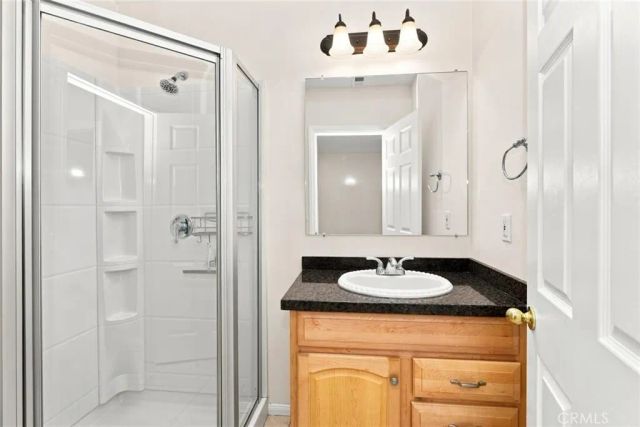 33275 Campus Lane, Cathedral City, CA 92234