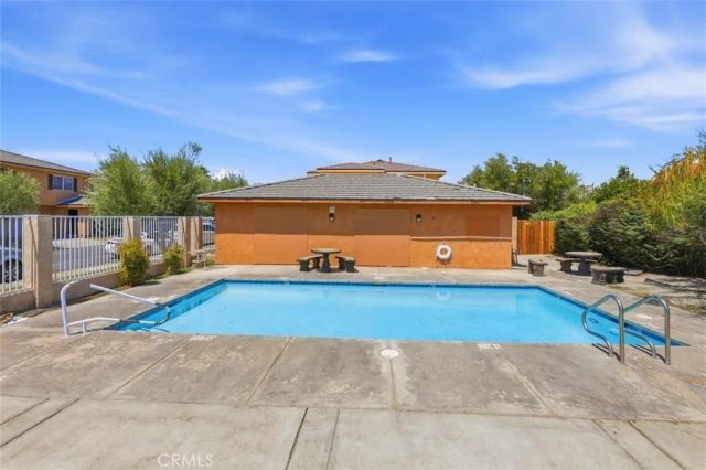 33275 Campus Lane, Cathedral City, CA 92234