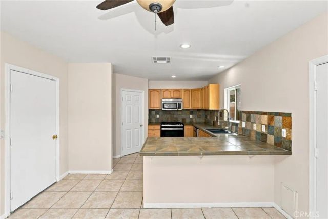 33275 Campus Lane, Cathedral City, CA 92234
