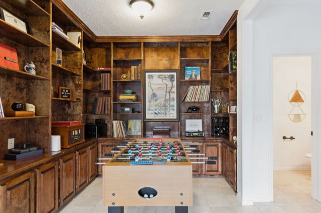 17230 Marianne Circle, Dallas, TX 75252