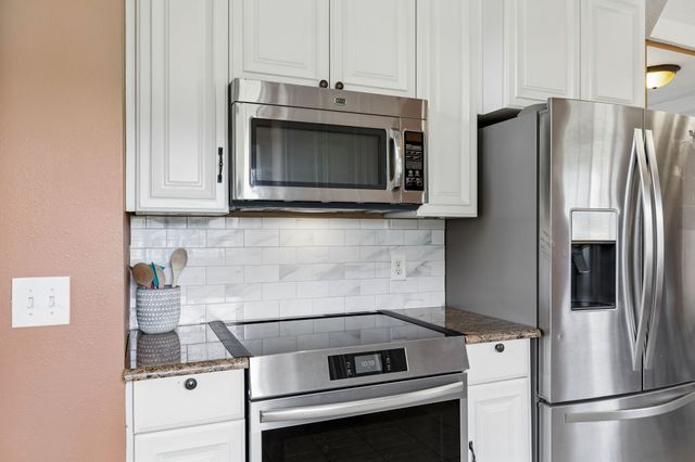 17230 Marianne Circle, Dallas, TX 75252