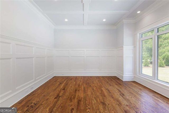 10765 Shallowford Road, Roswell, GA 30075