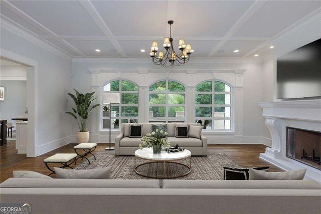 10765 Shallowford Road, Roswell, GA 30075
