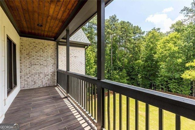 10765 Shallowford Road, Roswell, GA 30075