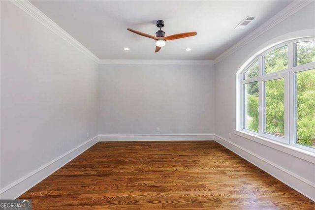 10765 Shallowford Road, Roswell, GA 30075