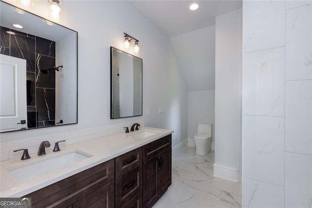 10765 Shallowford Road, Roswell, GA 30075