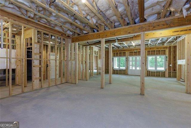 10765 Shallowford Road, Roswell, GA 30075