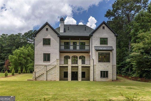 10765 Shallowford Road, Roswell, GA 30075