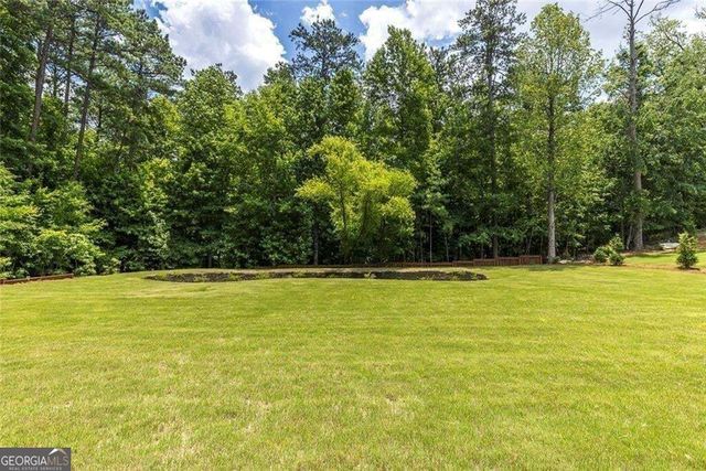 10765 Shallowford Road, Roswell, GA 30075